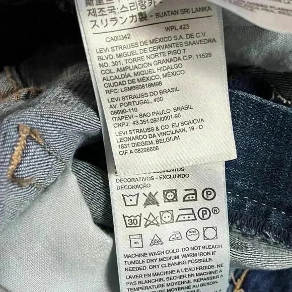 Levi’s Boyfriend Jeans size 31 - Picture 8 of 8